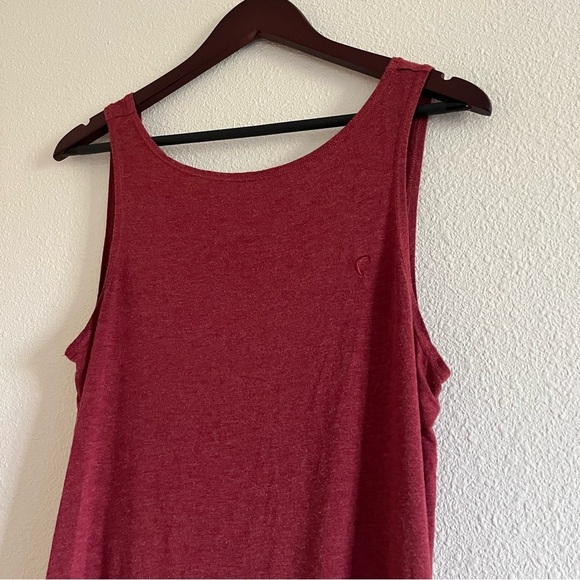 Zyia Red / Burgundy / Maroon Swirl Low Tie Back Athletic Workout Tank in Small - Picture 5 of 13